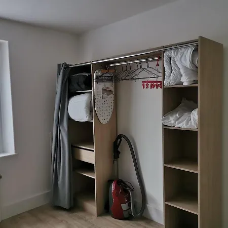 Nid Douillet 3 Etoiles Au Centre De