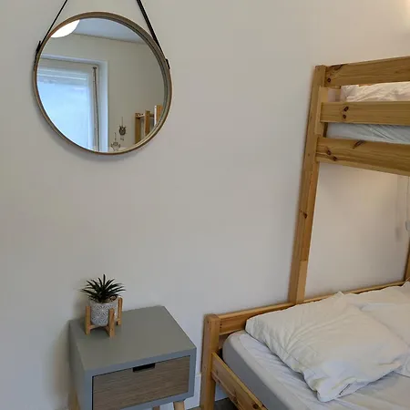 Nid Douillet 3 Etoiles Au Centre De
